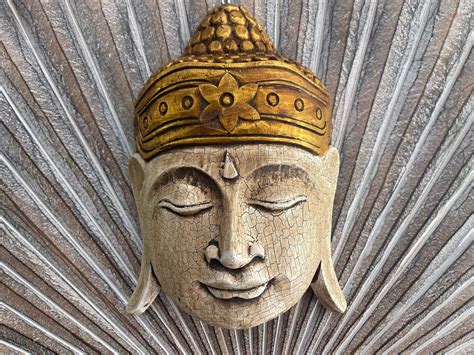 New Balinese Hand Carved Wooden Buddha Mask 30cm Bali Buddha Wall