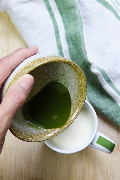 how to make matcha green tea latte at home