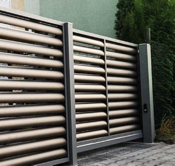 AUTOMATIC SLIDING GATE HF 100 LEWANDOWSKI Fence Builder Limited