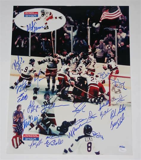 1980 Miracle On Ice Team USA Autographed 20X24 Photo W 18