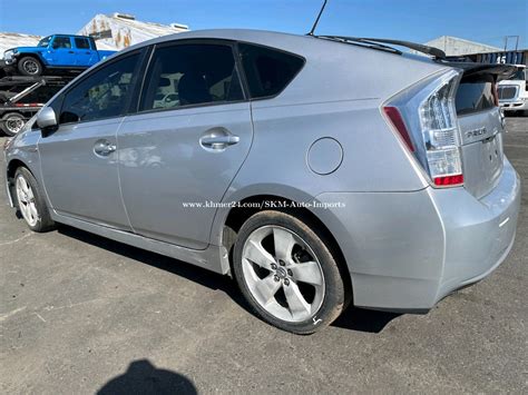 Prius Option