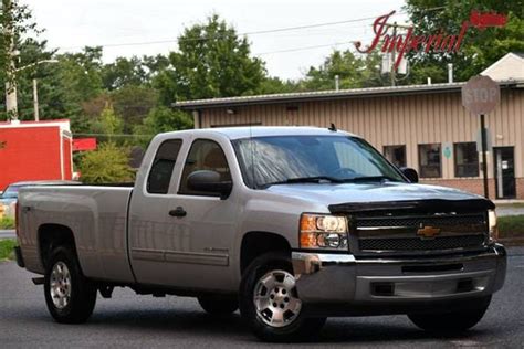 Used 2013 Chevrolet Silverado 1500 Specs & Features | Edmunds