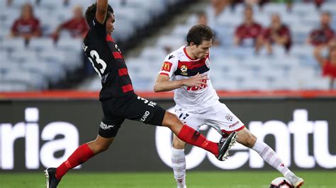 A-League: Adelaide United defeats Western Sydney Wanderers 2-1 | The ...