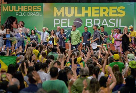 Bolsonaro Ataca Esquerda E Comunismo Em Evento Religioso Em Contagem