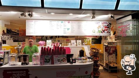 Naked Juicebar Märsta Stockholm Arlanda Airport SkyCity Restaurant reviews