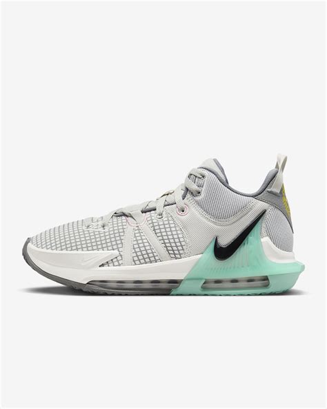 LeBron Witness 7 EP Basketball Shoes Nike SG