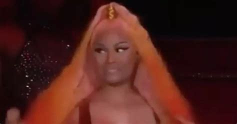 Nicki Minaj Suffers Epic Wardrobe Malfunction And Bares Her Boobs On