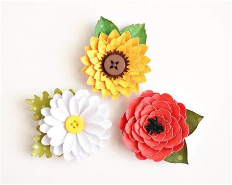 Magnets 3 Handmade Paper Flower Magnets By Papersandpetals Paper