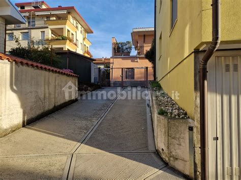 Garage Box Via Bernina 3 Busto Arsizio Rif 107650663 Immobiliare It