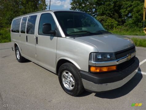 2007 Silver Birch Metallic Chevrolet Express Ls 1500 Awd Passenger Van 69728380