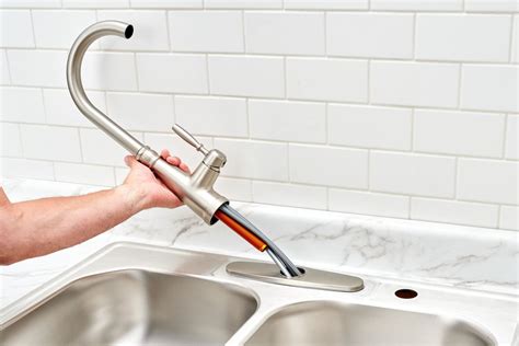 Remove Kitchen Sink Faucet Moen Home Alqu