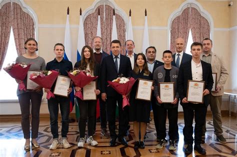 Евгений Куйвашев поздравил команды "Сима-ленд" - Федерация шахмат ...