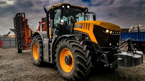 Review Jcb Fastrac Youtube