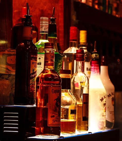 Bar Alkohol Flaschen Kostenloses Foto Auf Pixabay