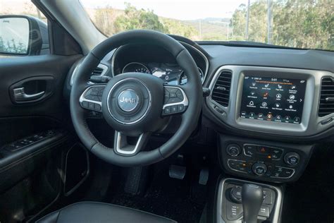 2020 Jeep Compass Review Plenty Rugged But Lacks Refinement Cnet