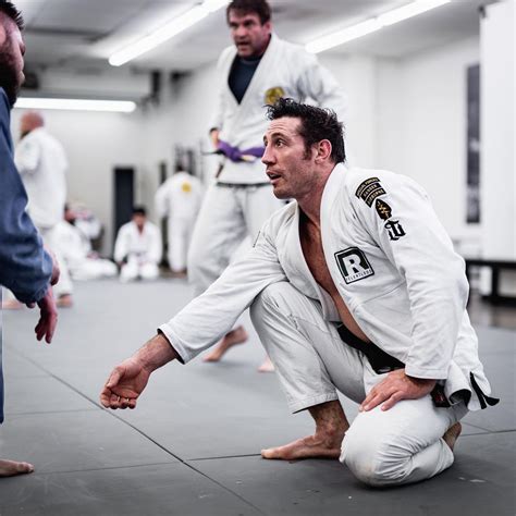 Tim Kennedy Announces That He Is Returning To Professional Mma