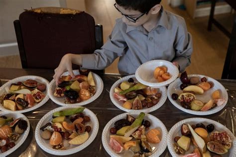 How The Ancient Jewish New Year For Trees Became An Israeli Celebration Of Nature