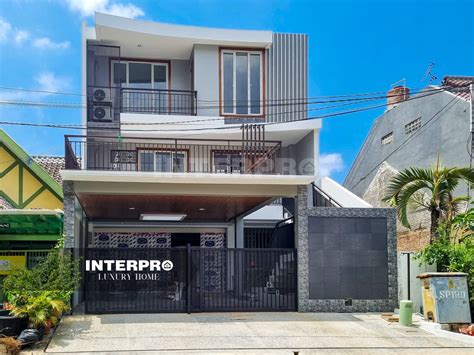 Rumah Modern Minimalis Puri Indah Interpro Properti