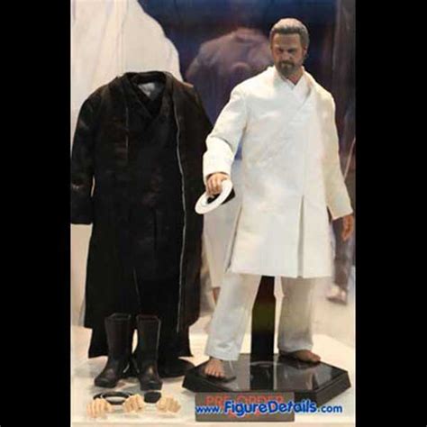 Hot Toys Kevin Flynn Action Figure Tron Legacy Mms144