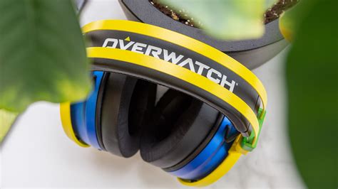 Razer Nari Ultimate Overwatch Lucio Edition review | Laptop Mag