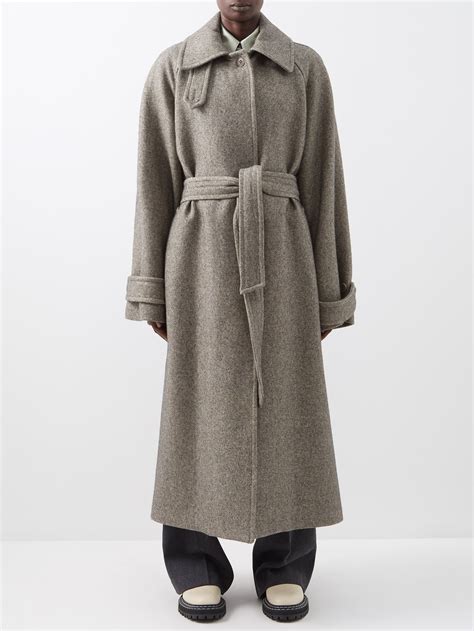 The 12 Best Oversized Wool Coats From Raey Who What Wear