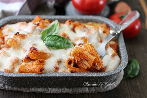 Pasta Al Forno Con Rag E Besciamella Primo Piatto Al Forno