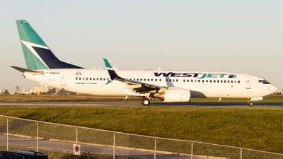 C GWUX Boeing 737 8CT WestJet Airlines Felipe Betancur Montoya