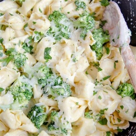 15 Minute Broccoli Tortellini Alfredo Yellow Bliss Road