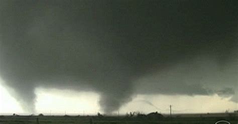 Jornal Nacional Tornados Voltam A Atingir Oklahoma Nos Estados Unidos