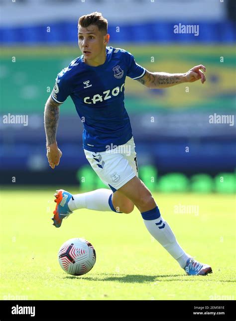 Lucas Digne 2020 Hi Res Stock Photography And Images Alamy