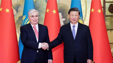 Xi Jinping S Entretient Avec Le Pr Sident Kazakh Cgtn