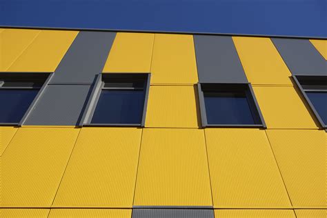 Benchmark By Kingspan Karrier Engineered Facade System Wall