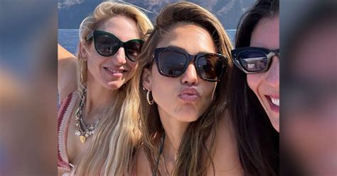 Bikini Clad Jessica Alba Is All Smiles As She Shows Abs On Spring Break