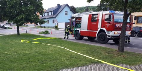 Schulungs Bung Zimmerbrand Freiwillige Feuerwehr Berg