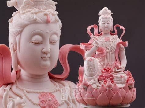 12 Chinese Dehua Colored Porcelain Lianhua Kwan Yin Buddha Goddess