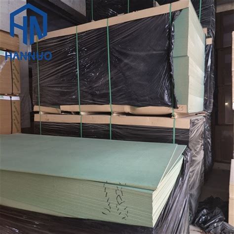 China Low Price Green Hmr Mdf Board Manufacturers Factory