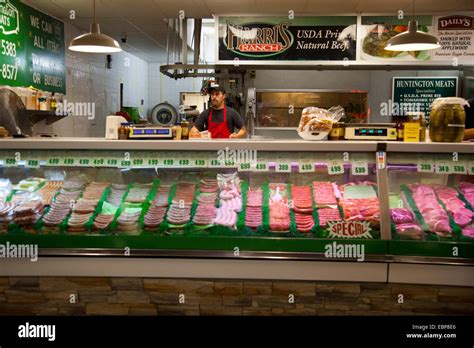 Meat Counter The Original Farmers Market At Rd And Fairfax Los