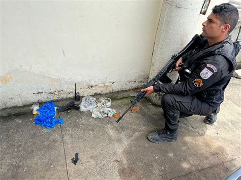 Policiais Militares são atacados por criminosos na Baixada Fluminense