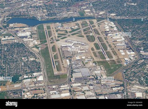 Dallas Love Field Hi Res Stock Photography And Images Alamy
