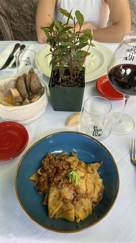 La Taverna Del Pittore In Bolgheri Restaurant Reviews Menu And