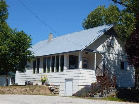 Chewelah Real Estate Chewelah Wa Homes For Sale Zillow