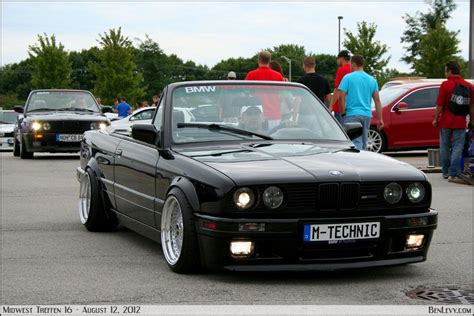 Bmw E30 Convertible Top Picture Car Pictures Bmw E30 Convertible Bmw E30 E30 Convertible