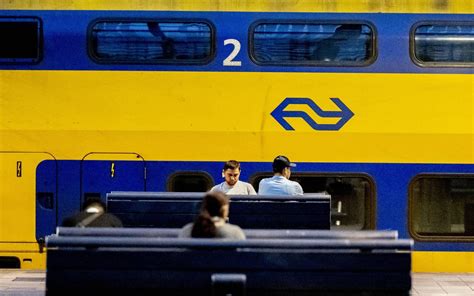 Hoger Salaris Voor NS Personeel Mag Niet Leiden Tot Duurder