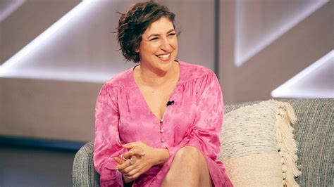 Jeopardy Host Mayim Bialik Shares Photos From Hospital Its Not Terribly Fun Getting Older