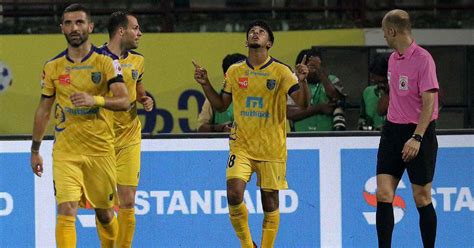 ISL Kerala Blasters Beat Bottom Placed Chennaiyin FC 3 0 To Register