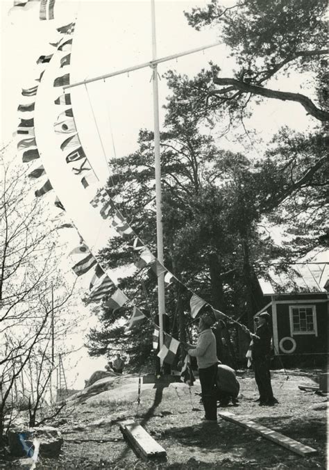 Juhlaliputus Juhlaliput Nostetaan Salkoon Vuonna 1964 Pitk Flickr