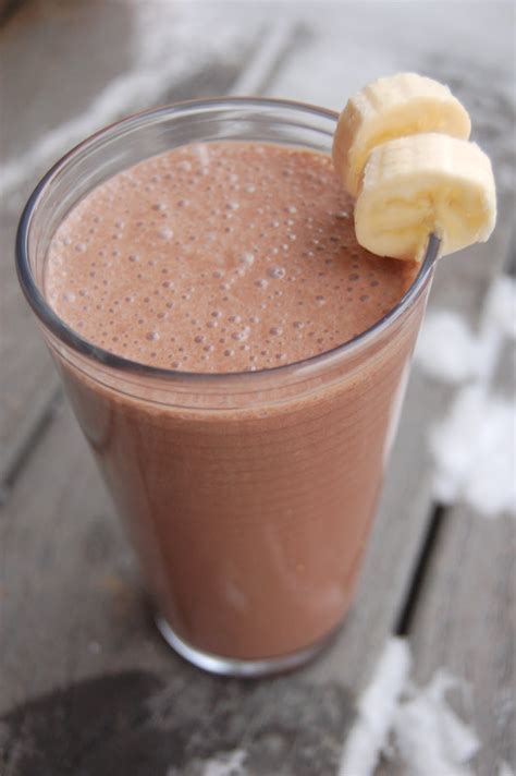 Emily Can Cook Healthy Chocolate Banana Smoothie {the Drink Thats