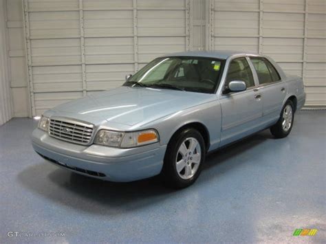 2011 Light Ice Blue Metallic Ford Crown Victoria LX 82160993 Photo 2