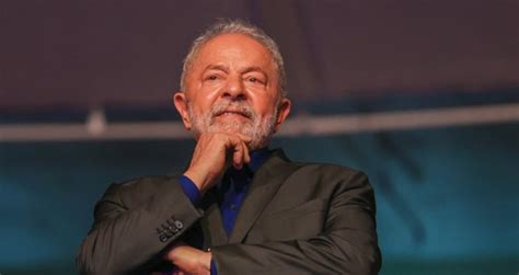 Retrospectiva Lula Presidente Morte De Pel Copa E Mais Veja