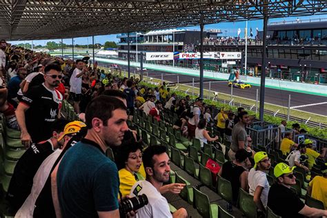 Valentino Rossi Torna In Pista A Misano World Circuit Nel Fanatec Gt